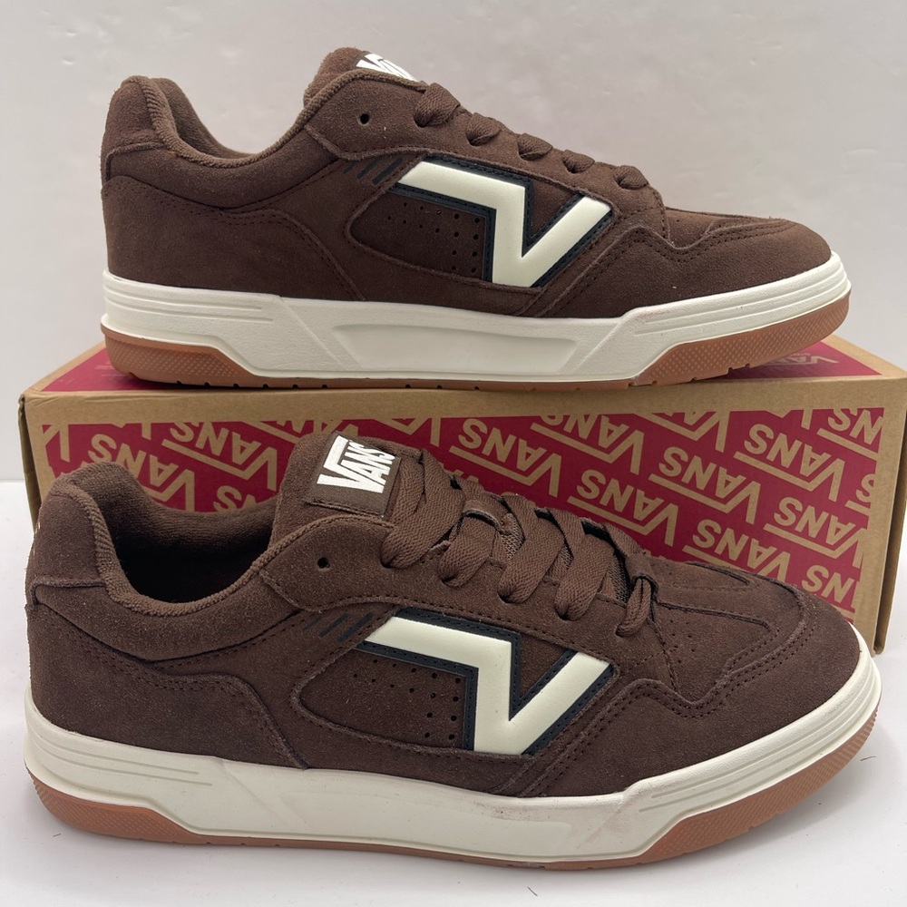 Vans Men's Brown Upland
VN000D1HU88 Skate Sneakers